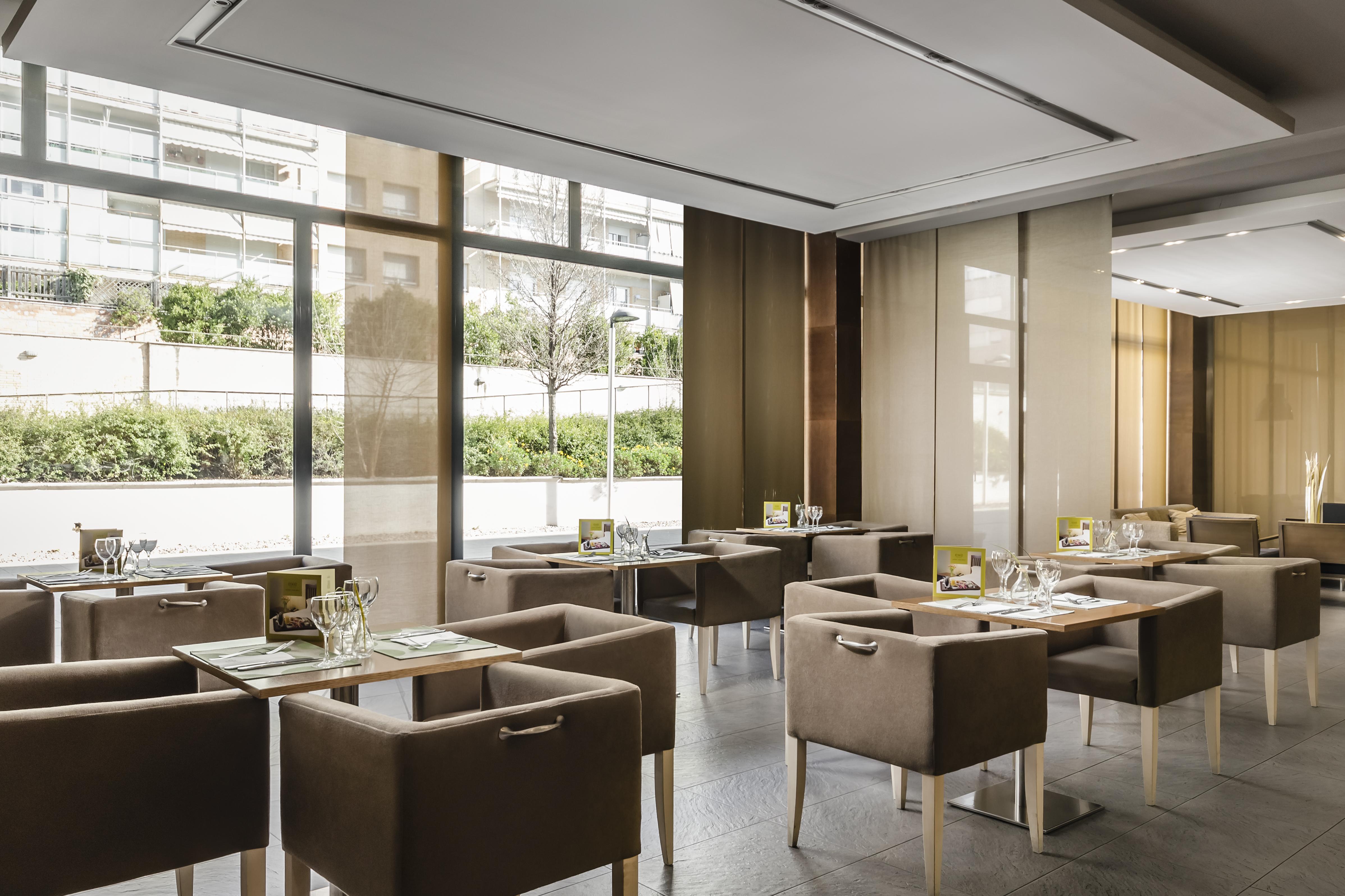 Hotel Exe Barcelona Gate Sant Joan Despí Екстериор снимка